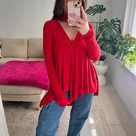 Free People Red Asymmetrical Cutout Sweater Size Medium - Picture 1 of 9